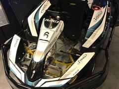 -e赛道卡丁车