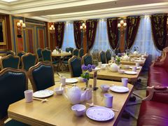 一楼散台-品海楼·大连海胆锅贴馆(东港店)