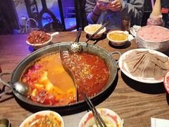 -水巷子·巴掌腰片重庆火锅(云纺店)