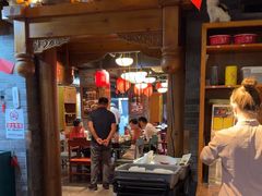 -京味斋·北京烤鸭(华威桥北工大店)