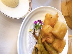 -景月阁空中食府(希尔顿酒店)