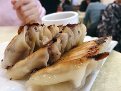 皮皮虾锅贴-奥华餐厅·老张记(台基厂店)