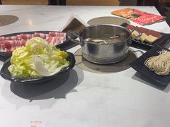 -呷哺呷哺 黄金牧场 (新中关购物中心店)