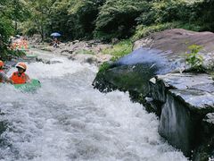 -雅鲁激流探险漂流