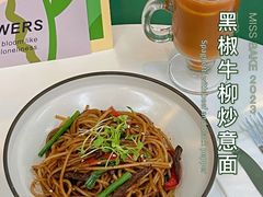 -美斯烘焙培训学院•蛋糕•面包•咖啡(宝安校区)