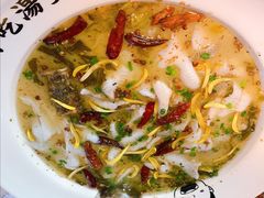 -江渔儿酸菜鱼·拔草餐厅(虎门君乐汇店)