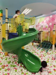 -莫莉幻想儿童乐园(武汉金银潭永旺店)