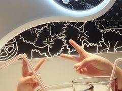 -必胜客(武汉欢乐谷店)