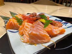 -枝魯枝魯自助料理