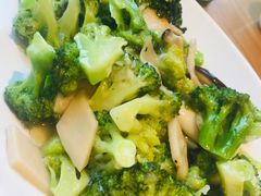 -秦香阁·西北家常菜(徐汇日月光中心店)