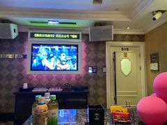 -Gala Park嘎啦派KTV(领show天地店)