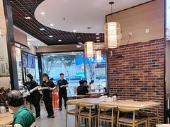 -裕记烧腊连锁餐饮(国商分店)