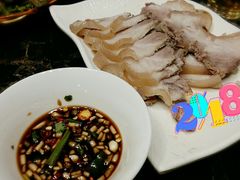 -菌海森林·非遗野生菌火锅(西山区滇池路摩根道店)