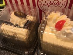 -红宝石·鲜奶小方·海派西点房(南丹店)