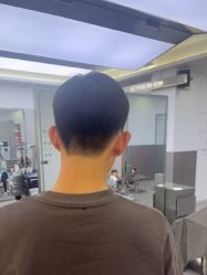 -首脑美发沙龙