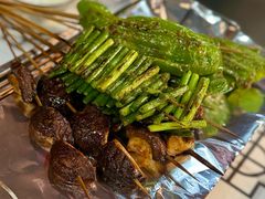 -云晓光头烧烤吧(德平路店)
