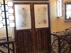 -黑白电视长沙小吃(美林M·LIVE天地东座店)