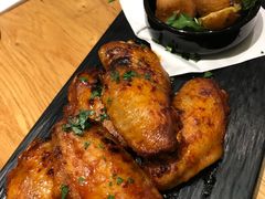 香烤鸡翅配马铃薯-玛尚诺Pizza&Bar(长泰广场店)