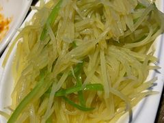 尖椒土豆丝-渝信川菜 · 川味家常菜(长安店)