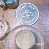 出来绕了几圈，搜了附近的咖啡馆。最近就是有瘾