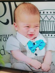 -亲吻宝贝儿童摄影