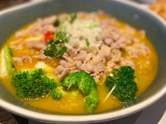 -港丽餐厅