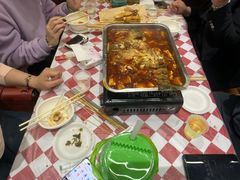 -老街烧烤大排档·地道湖北菜·龙虾馆(汉口火车站店)