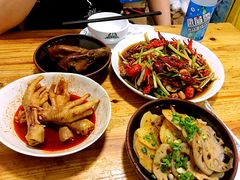 -二孃鸡爪爪(东郊记忆店)