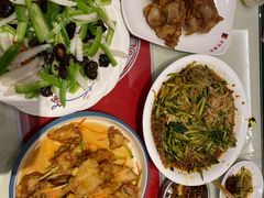-吴记酱骨炖菜馆(西大直街店)