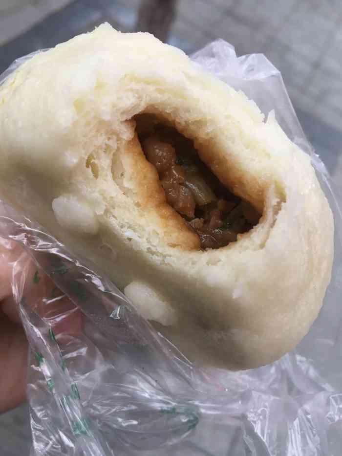 陈记包子-"同事带回来的陈记包子据说开了26年肉."-大众点评移动版