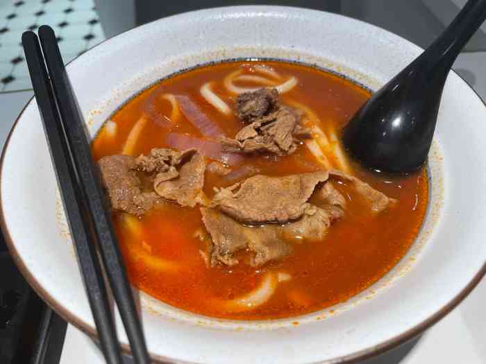 4成为第一个点赞的人小番茄云卷2022年11月9日打分这家店跟丸龟制面很