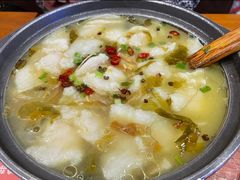 -周鱼小馆石锅酸菜鱼(活力汇店)