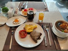 -广州白云机场雅高铂尔曼大酒店