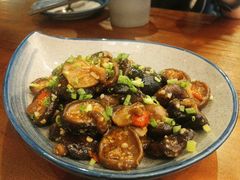 边寨小蘑菇-觅山云南菜(泊富ICITY店)