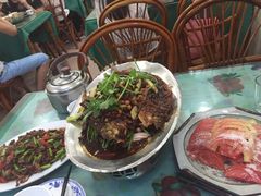 iphone_upload_pic-川人川菜馆·小龙虾·鲜虾现做(黄山路店)