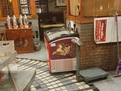 -万里闯关东铁锅炖菜馆(高新旗舰店)