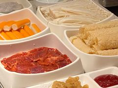 -海底捞火锅鲜切牛肉主题店(长寿路店)