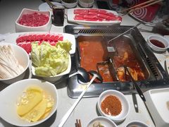 -海底捞火锅鲜切牛肉主题店(长寿路店)