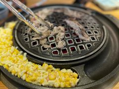 芝士玉米-小米烤肉-泥炉炭烤(常营店)