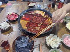 -正南齊北重庆老火锅(光华村直营店)