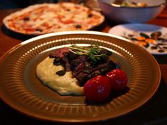 -JINNS锦时 steak&pizza(浸信会礼拜堂旧址店)