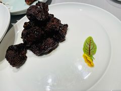 沪市牛肉粒-屋里厢上海菜馆