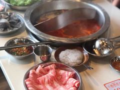 雪花肥牛-憨铁匠老火锅(龙岗万科里店)