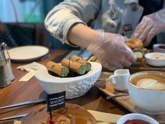 日食烟熏三文鱼牛油果卷-Magnet磁食(同德店)