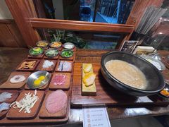 -银米·云南传统过桥米线(双廊黑金冠店)
