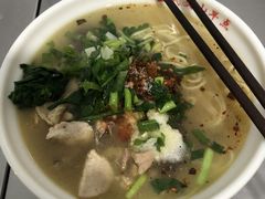 -文山荷鲜居(翠湖店)