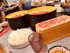 -一绪に寿喜烧(虹悦城店)