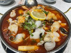 版纳酸汤鱼-云尊府云南菜(华宇购物中心店)