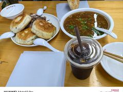 烧饼夹肉-京东一绝西海子西园烧饼夹肉