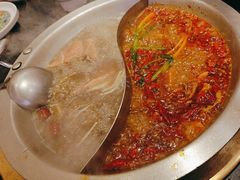 -沸炉重庆老火锅(军事博物馆店)